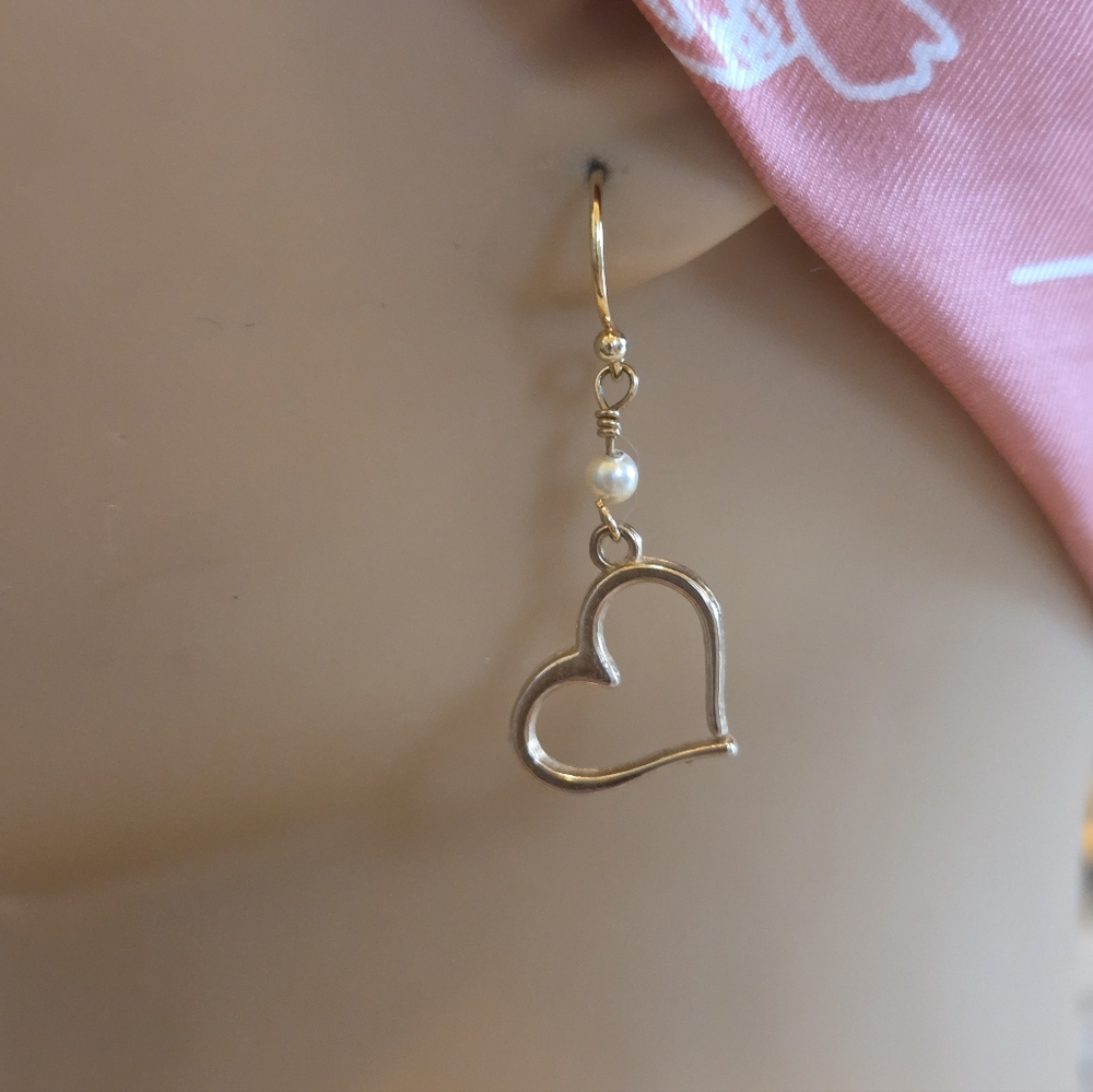 New Gold Heart & Swarovski Pearl Earrings.